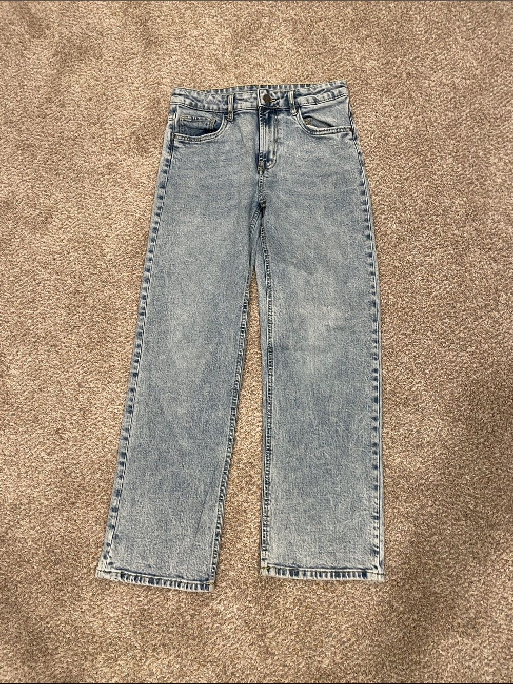 Nordstrom by Cristina Martinez Classic Straight-Leg women’s Jeans in Light Wash